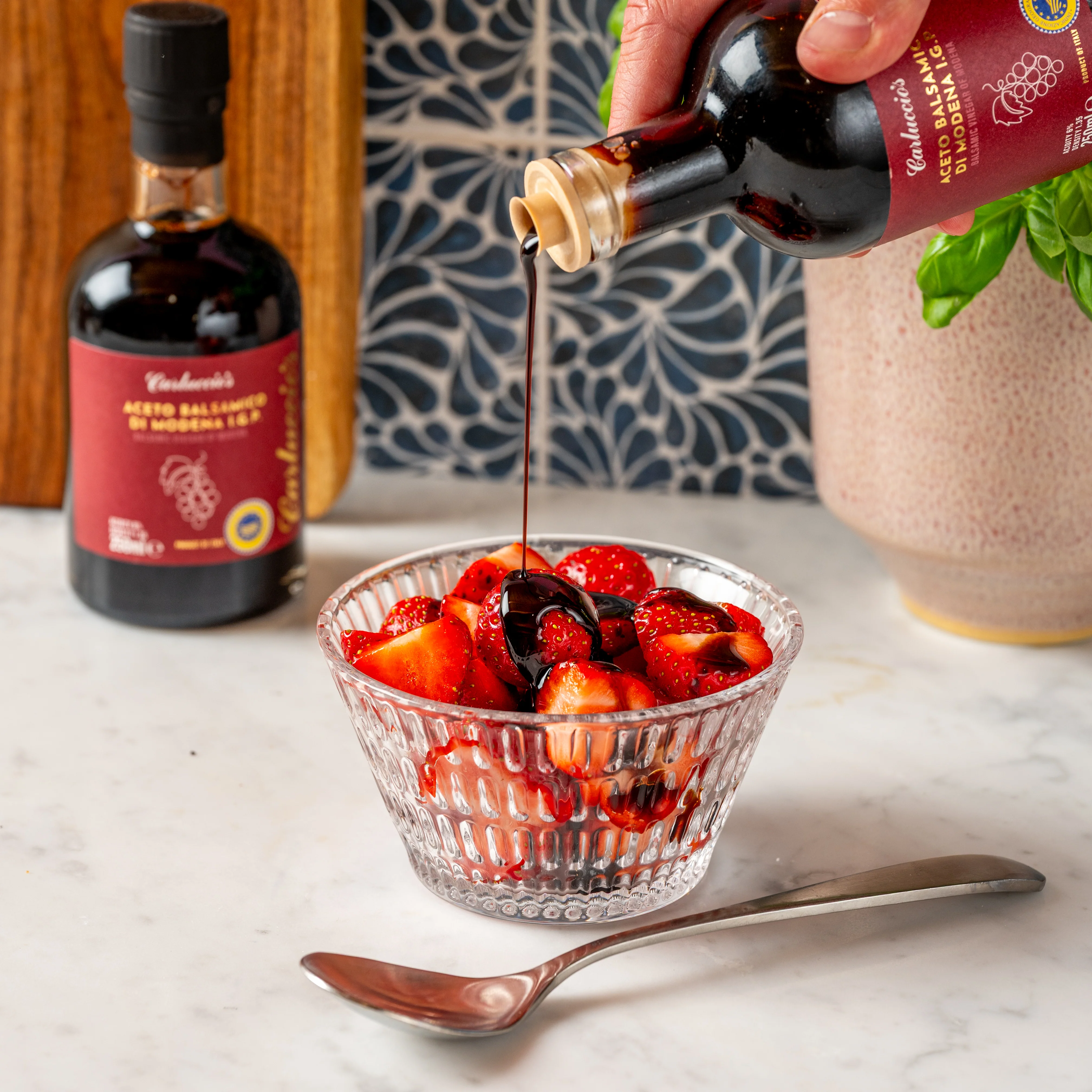 Aceto Balsamico di Modena IGP, 250ml - density 1.35, thick & intense balsamic vinegar, 250ml - Image 3