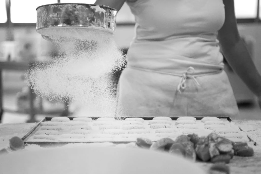 Ricciarelli Toscani - Traditional Soft Almond Cakes from Tuscany, 200g - Image 3
