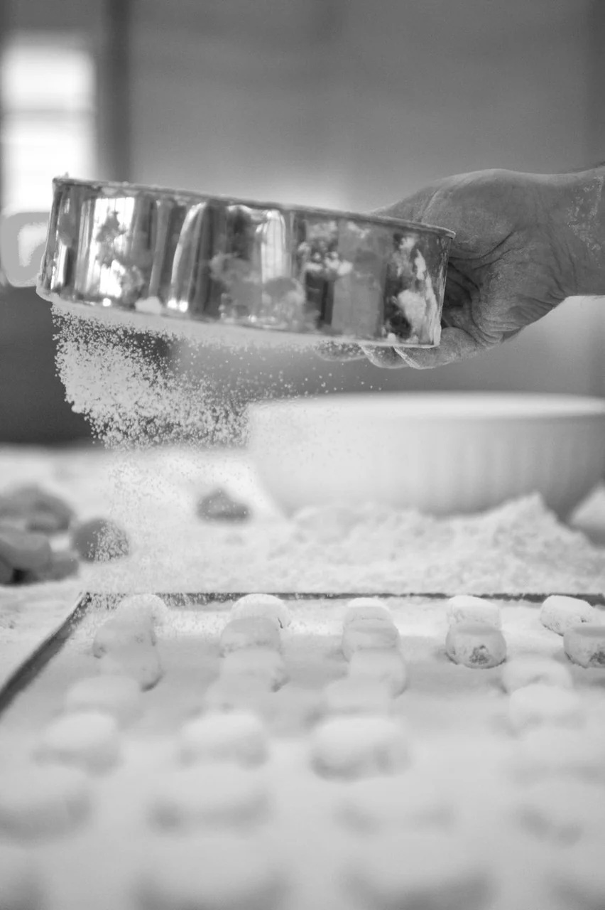 Ricciarelli Toscani - Traditional Soft Almond Cakes from Tuscany, 200g - Image 4
